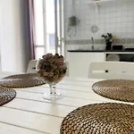 Mediterraneo House *
