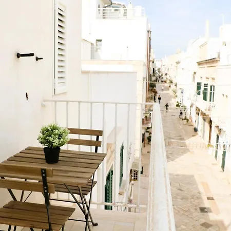 Mediterraneo House