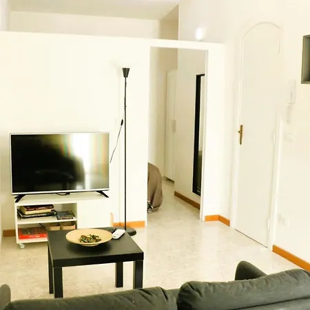 Apartment Mediterraneo House